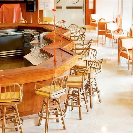 Neptuno Gran Canaria - Adults Only מלון 4*